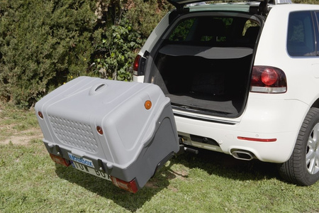 Towbox V1 Silver Edition - box bagażowy na hak