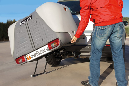 Towbox V2 Silver Edition - box bagażowy na hak