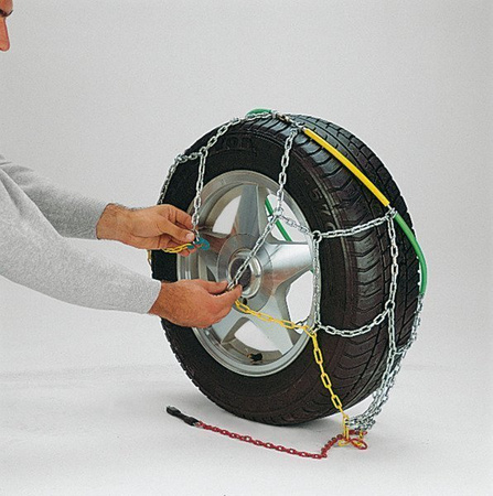Magneti Marelli MT-12 gr. 250 - łańcuchy śniegowe do samochodów osobowych, dostawczych, SUV oraz 4x4 | 12 mm